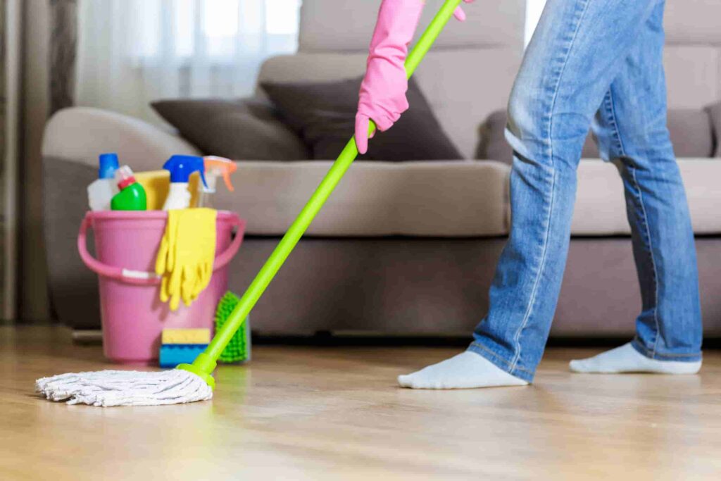 huishoudelijke tips over het huis dweilen